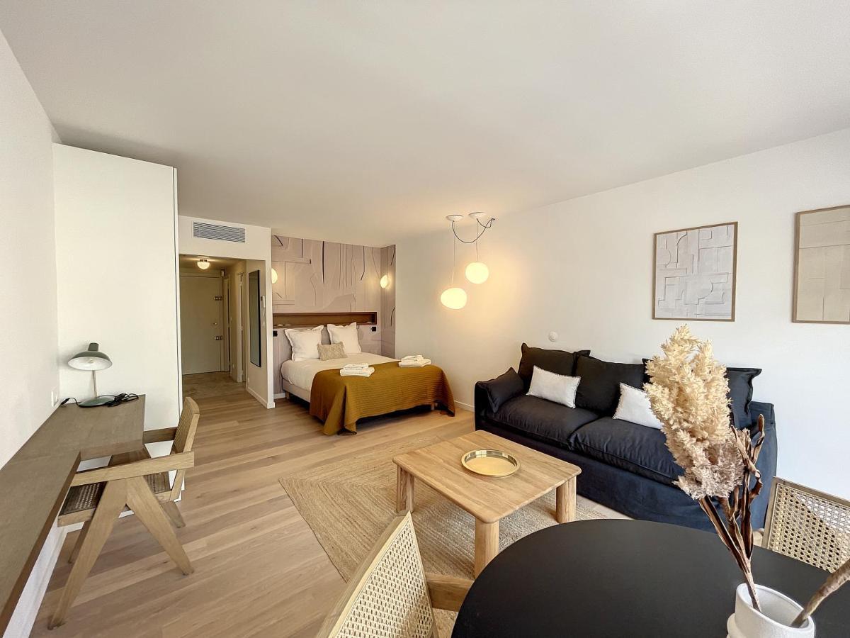 Gray D'Albion Lägenhet Cannes Exteriör bild